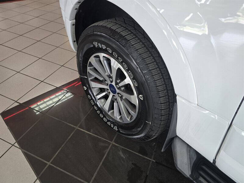 2017 Ford Expedition EL XLT