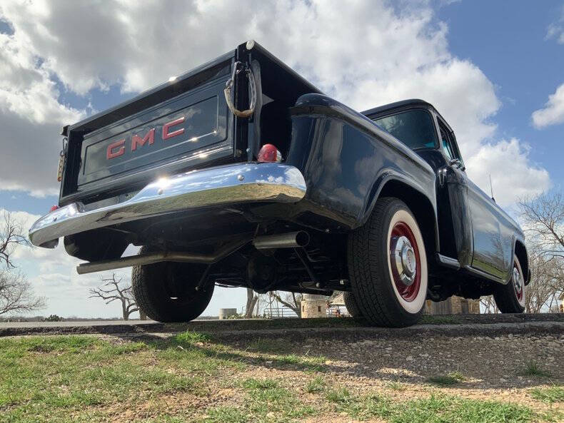 1958 GMC 101