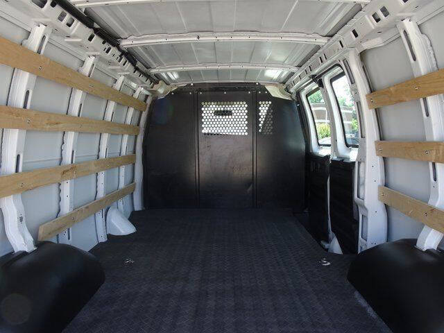 2024 Chevrolet Express 2500