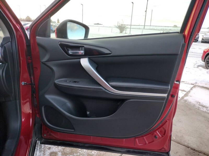 2020 Mitsubishi Eclipse Cross SE