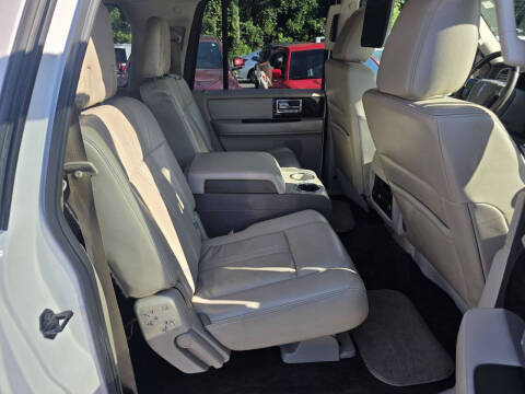 2017 Lincoln Navigator L Select