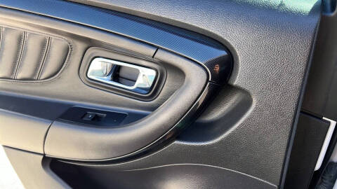 2010 Ford Taurus SHO