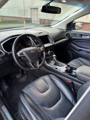 2018 Ford Edge Titanium