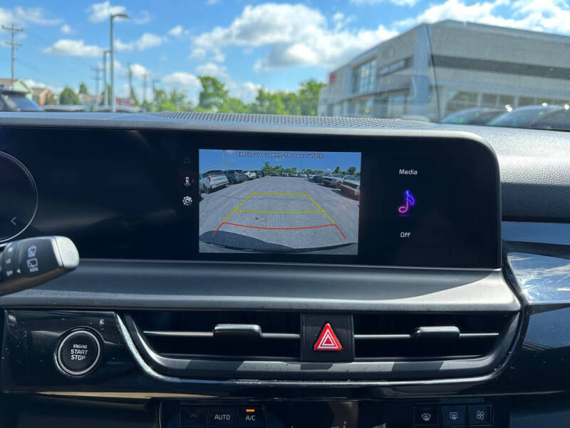 2024 Kia Seltos S