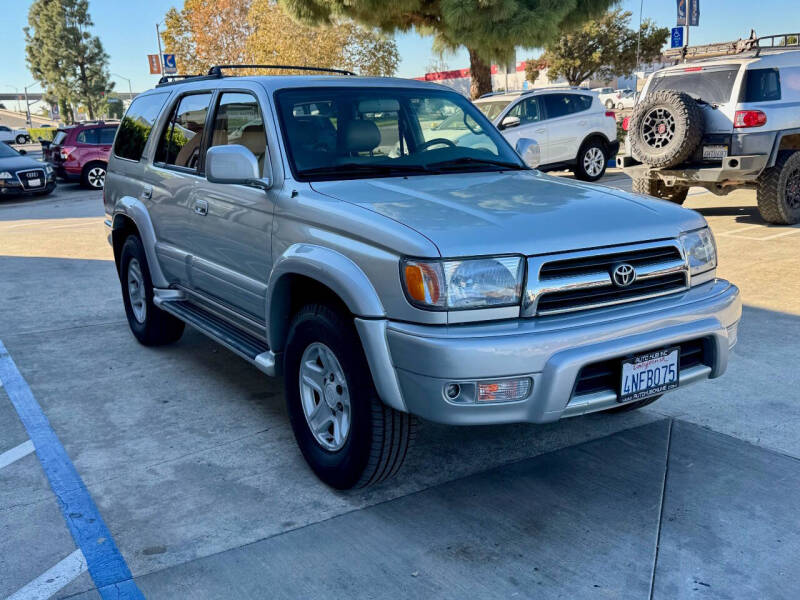 2000 Toyota 4Runner Limited photo 3