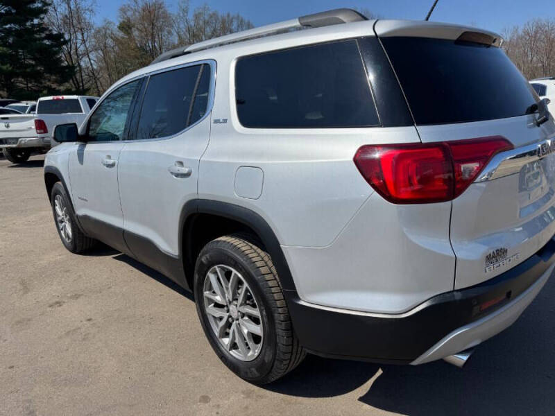 2017 GMC Acadia SLE-2
