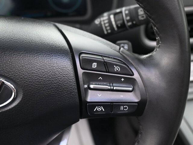 2023 Hyundai Kona Electric SEL