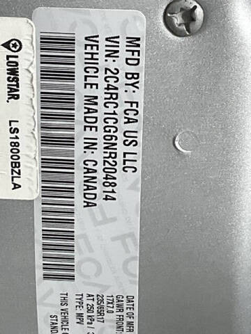 2022 Chrysler Voyager LX