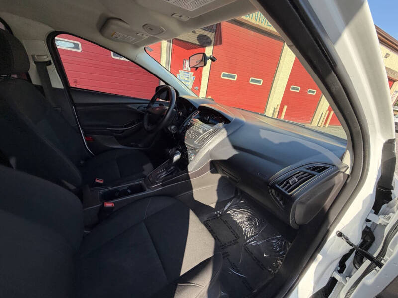 2018 Ford Focus S