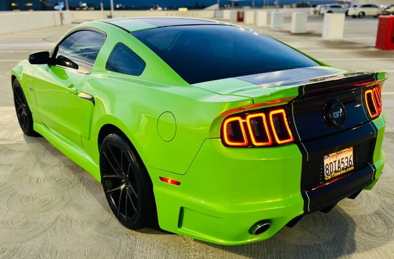 2014 Ford Mustang GT Premium