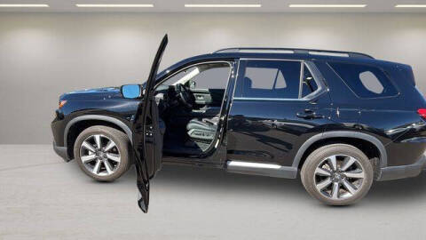 2023 Honda Pilot Touring