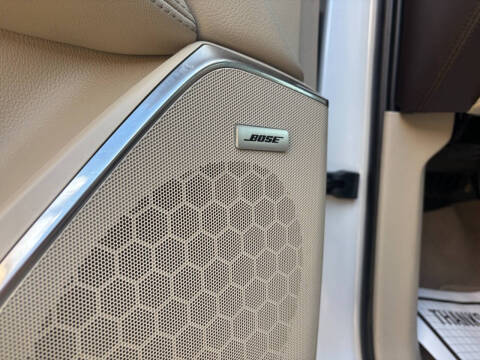 2017 Cadillac Escalade Premium Luxury