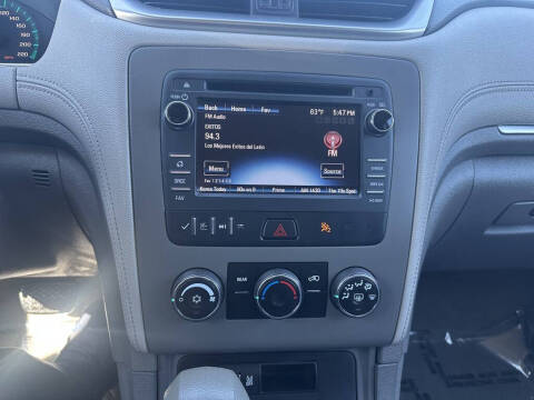 2017 Chevrolet Traverse LS