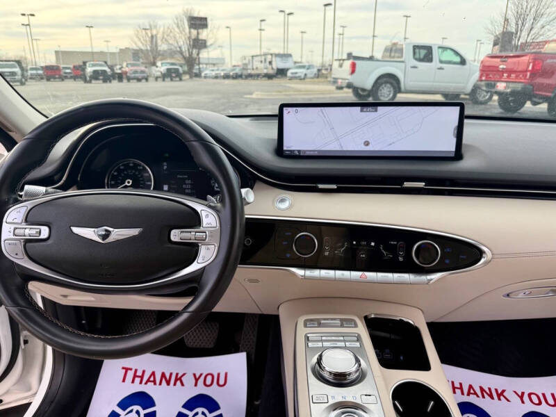 2022 Genesis GV70 2.5T Standard