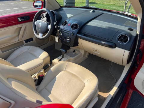 2009 Volkswagen New Beetle Convertible