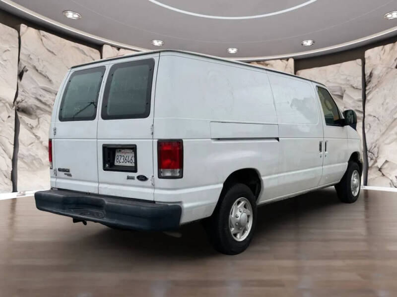 2014 Ford E-Series E-150