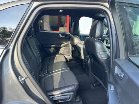 2023 Ford Escape ST-Line