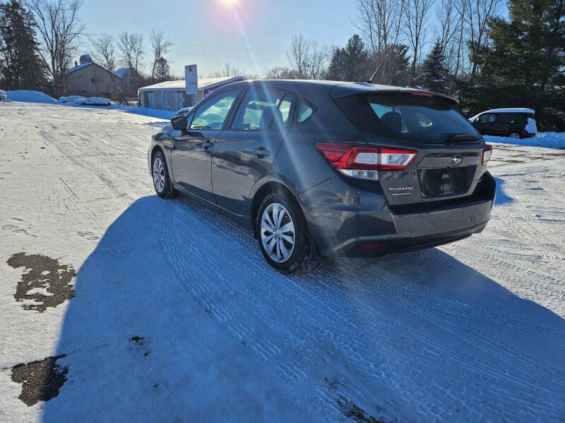 2019 Subaru Impreza 2.0i