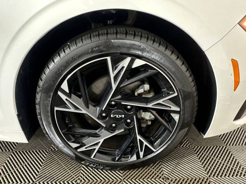 2025 Kia K5