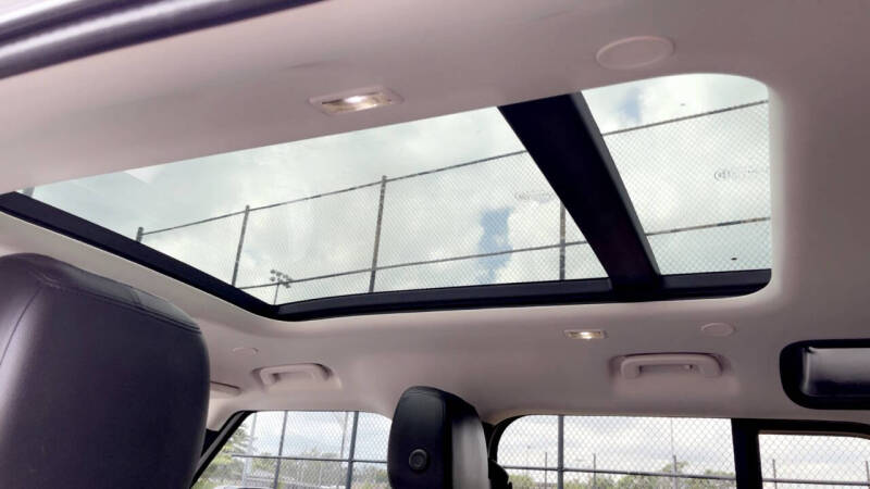 2021 Land Rover Defender 110 S