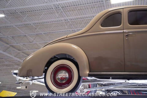 1940 Ford Deluxe