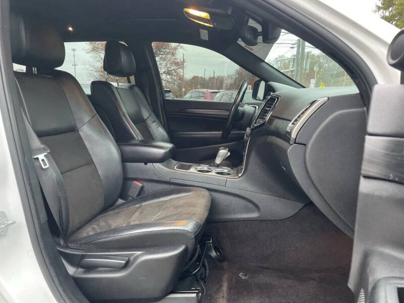 2019 Jeep Grand Cherokee Altitude