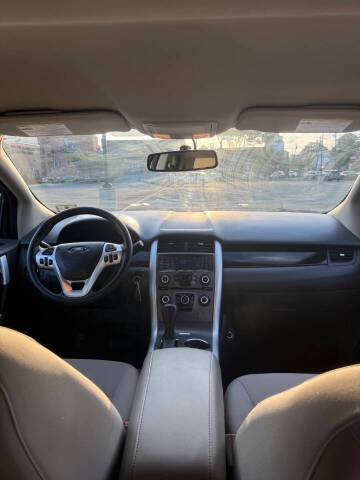 2014 Ford Edge SE