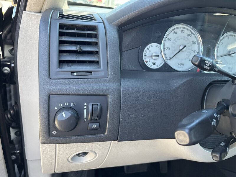 2006 Chrysler 300 C