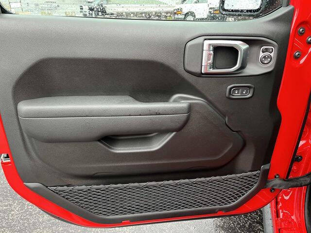 2025 Jeep Gladiator Willys