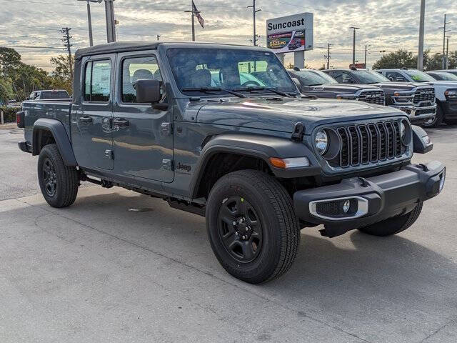 2026 Jeep Gladiator Sport