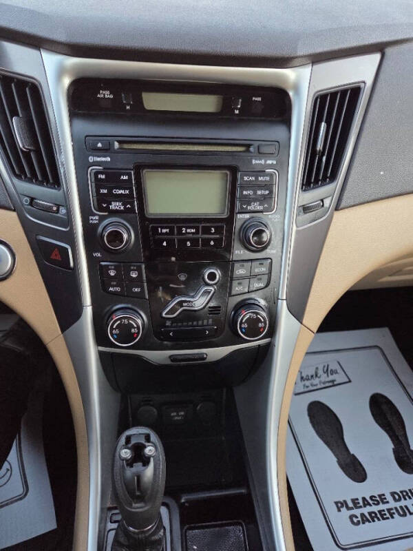 2011 Hyundai Sonata Hybrid