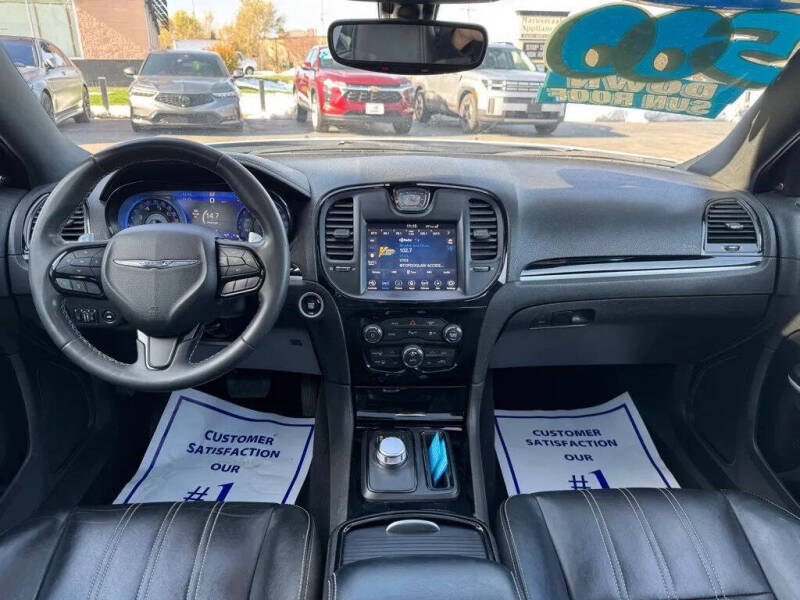 2023 Chrysler 300 S V6