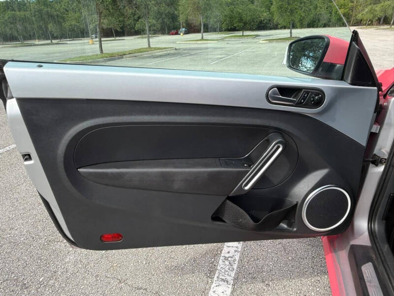 2012 Volkswagen Beetle 2.5L PZEV