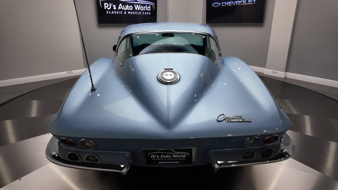 1964 Chevrolet Corvette 21