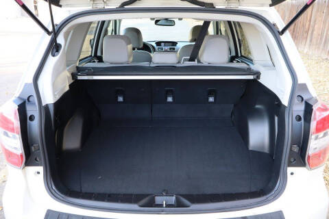 2016 Subaru Forester 2.5i Touring