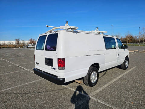 2011 Ford E-Series E-350 SD