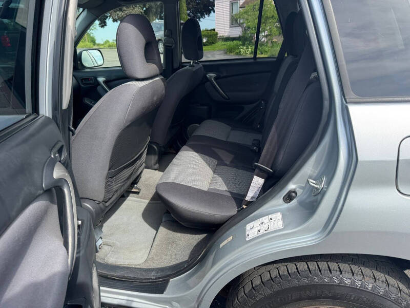 2005 Toyota RAV4