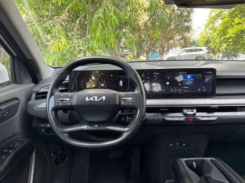 2024 Kia EV9 Light Long Range