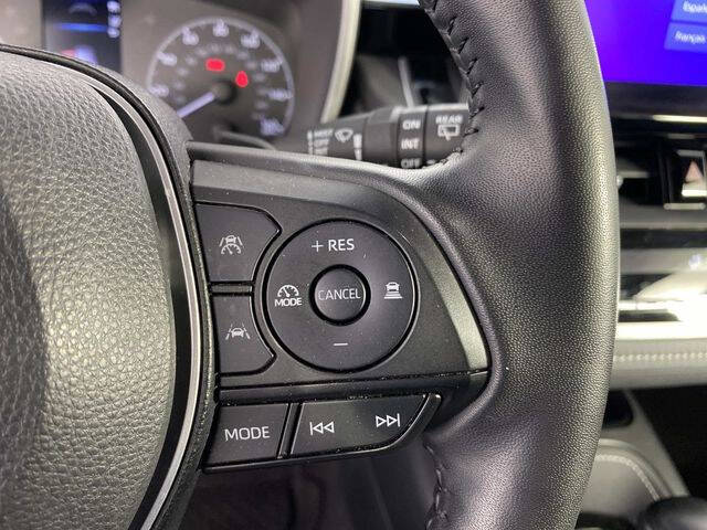 2024 Toyota Corolla Hatchback SE
