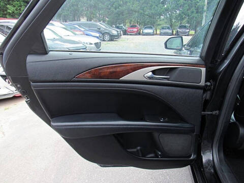 2017 Lincoln MKZ Select