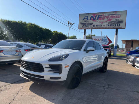 2021 Porsche Macan S