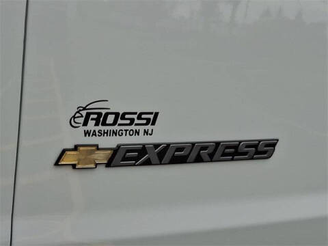 2024 Chevrolet Express LT 3500