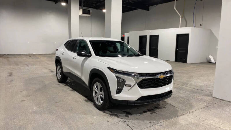 2025 Chevrolet Trax LS