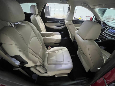 2020 Buick Enclave Essence