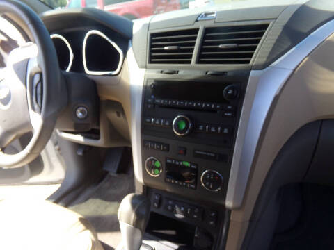 2011 Chevrolet Traverse LT