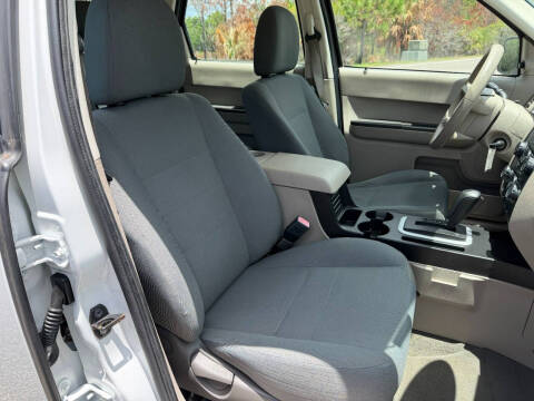2009 Ford Escape XLS