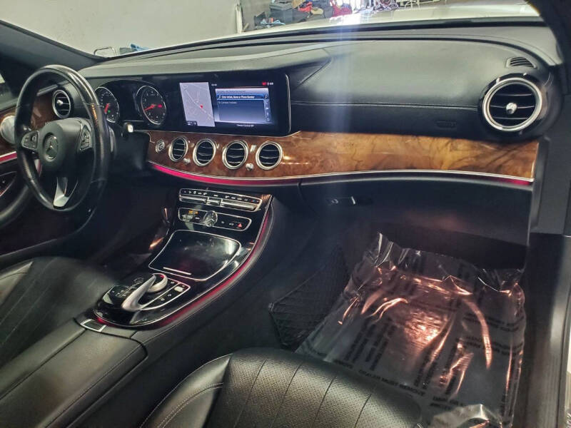 2017 Mercedes-Benz E-Class E 300 4MATIC