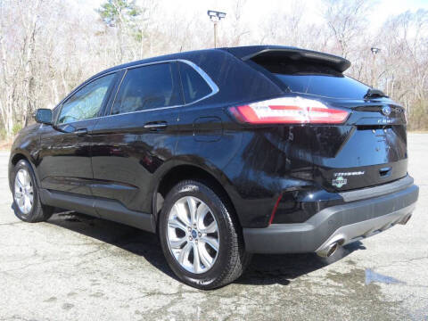 2021 Ford Edge Titanium