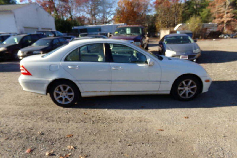 2007 Mercedes-Benz C-Class C280 Luxury photo 4