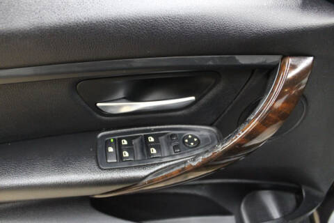 2015 BMW 3 Series 328i